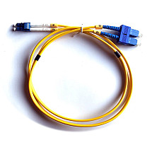 DATACOM optical patchcord LC-SC 09/125 SM 1m duplex