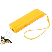 Dog Repeller with Built-in Flashlight - Compact Ultrasonic Protection Against Aggressive Dogs, Ideal for Dog Training and Night Hiking