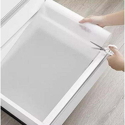 Pretslīdes paklājiņš atvilktnēm un plauktiem 300x50 cm Ruhhy 20439