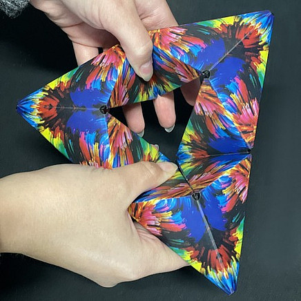 Anti-stress cube - magnetic 24743