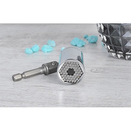 Universal socket - socket wrench 7-19mm