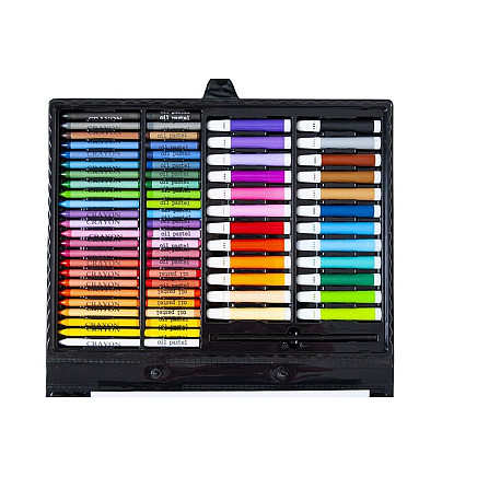 Painting set in a case 168 pcs black