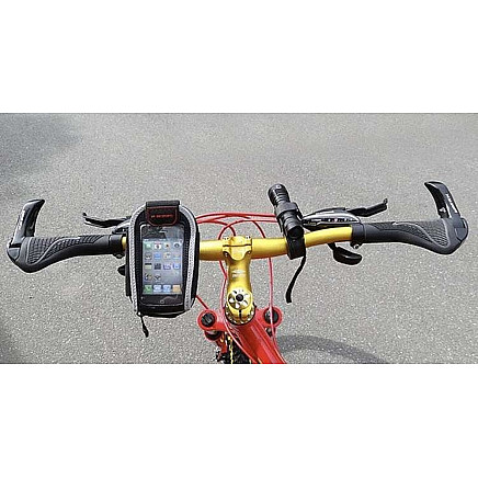 Ergonomiski pretslīdes rokturi velo stūrei drošai un ērtai braukšanai