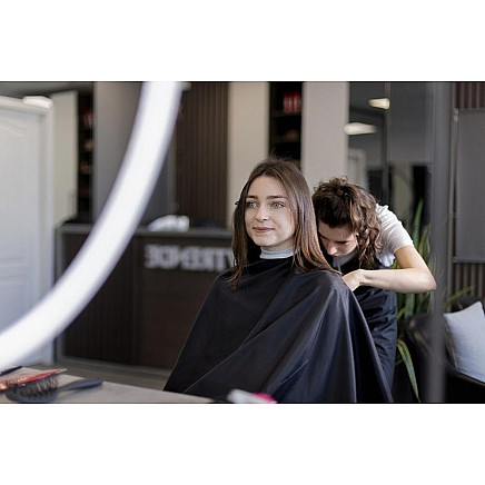 Frizieru apmetnis, peņuārs matu griešanai, 140x100cm - 5900779940871 Frizieru apmetnis, peņuārs matu griešanai, 140x100cm