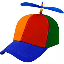 Baseball cap with beak and propeller