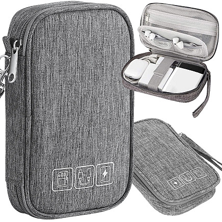 Ceļojumu organizators kabeļiem un lādētājiem