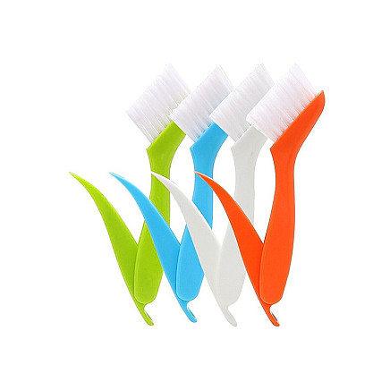 Slot cleaning brush slot scraper