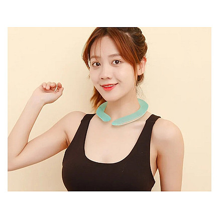 Cooling poultice for the neck cold summer compress