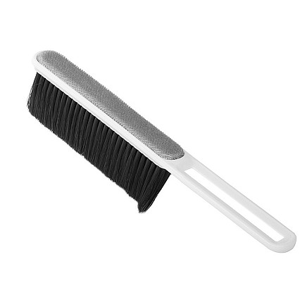 Brush to clean up hair broom