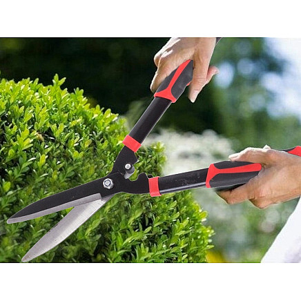 Garden hand shears for shrub hedges grass plant shears