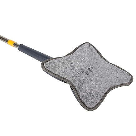 Rotary flat mop for floor cleaning with wringer hygienic