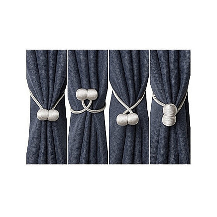 Decorative clips for curtains magnetically strong
