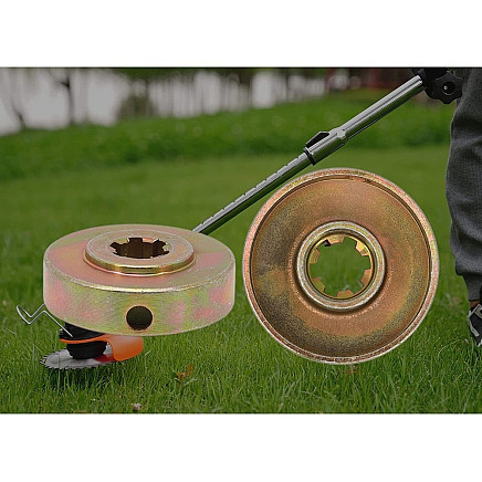 PADS FOR MOUNTING THE DISC (200)