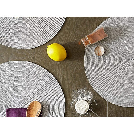 ROUND TABLE MAT SILVER (300) GAB_A