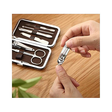 Nail art kit manicure pedicure case nail clippers 7 items