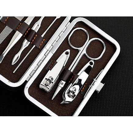 Nail art kit manicure pedicure case nail clippers 7 items