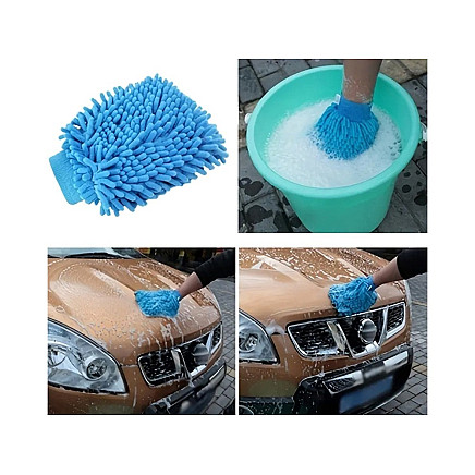 Microfibre cloth glove for cleaning the car wash on the hand