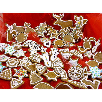 Gingerbread cookie cutters christmas cookies 15 pcs. To bake