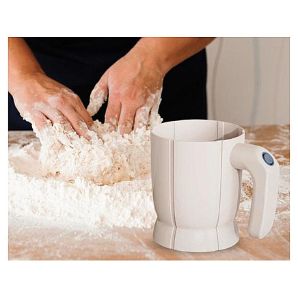 Flour sifting sieve kitchen sifter electric pot strainer