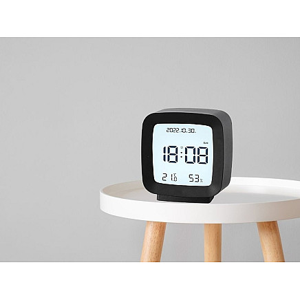 Alarm clock with date and temperature with snooze function lcd moisture in the air