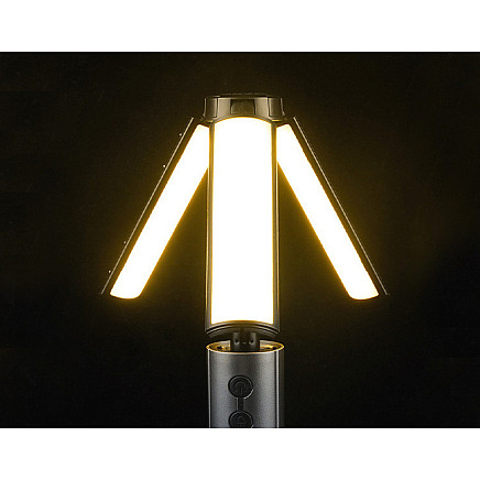 Daudzfunkcionāla teleskopiska LED kempinga lampa ar luktura funkciju