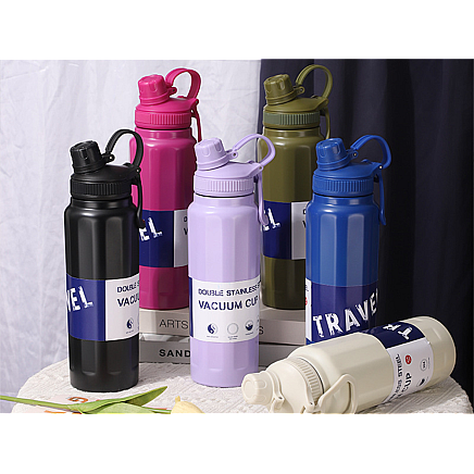 Termopudele ar rokturi 700ml, termoss karstiem un aukstiem dzērieniem