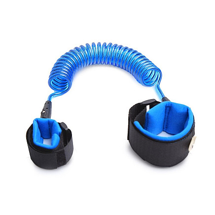 Childs harness leash against escape loss