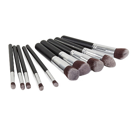Set of professional make-up brushes 10 pieces