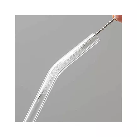 Komplekts ar 4 biezām stikla dzērienu salmiņiem un birstīti