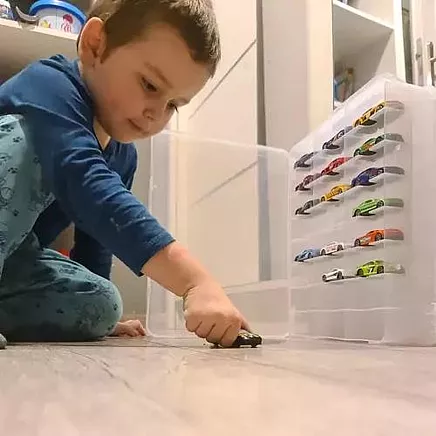 Organizators Koferis Rotaļu Automašīnas Glabāšanai (33cm x 25cm)