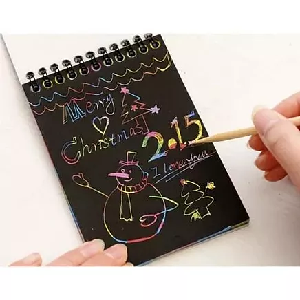 Skrāpējama papīra komplekts zīmēšanai ar koka irbuli