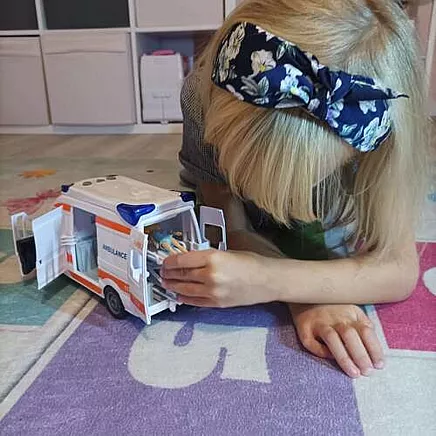 Ātrās Medicīniskās Palīdzības Automašīna 22731