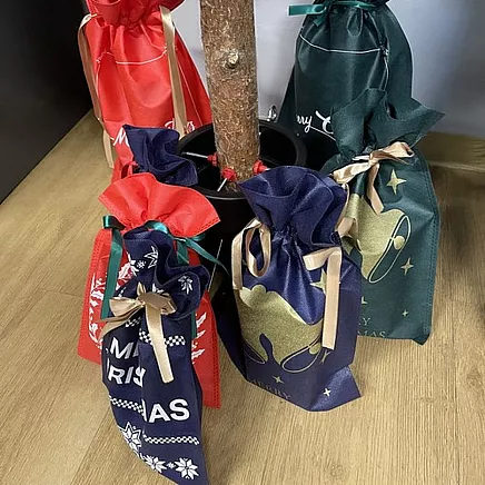 Ziemassvētku dāvanu maisiņi 8 gab. komplekts Ruhhy 22251