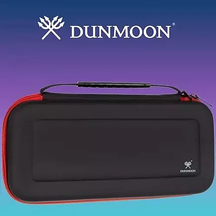 Dunmoon 19379 Pastiprināts maciņš pārnēsājamai konsolei, melns ar sarkanu