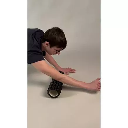 Jogas Fitnesa Masāžas Rullis Veltnis Muskuļu Atslabināšanai Trizand 23570, Melns