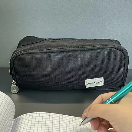 Liela trīs nodalījumu melna penāle Maaleo 24476