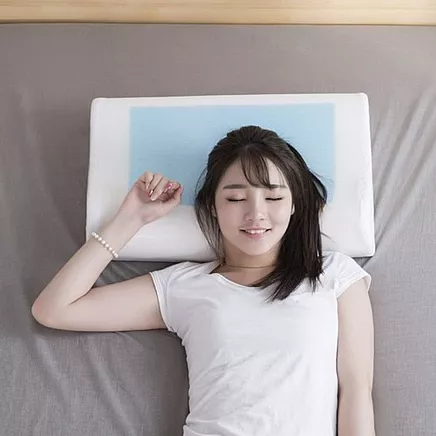 Liela ortopēdiskā spilvens ar dzesēšanas želejas ieliktni