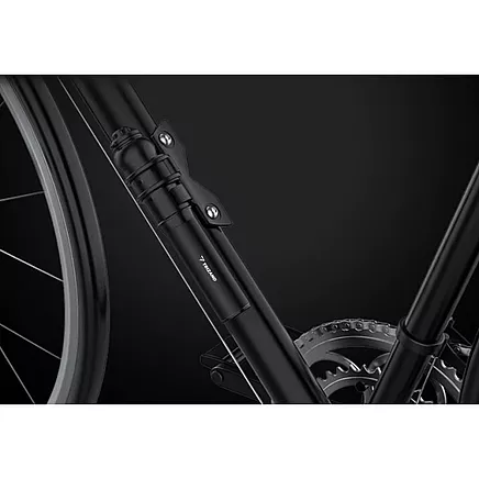 Trizand 25392 Rokas velosipēda sūknis ar rāmja stiprinājumu, 7 bar