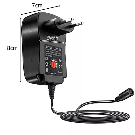 Izoxis 26106 universāls barošanas bloks 30W ar USB un 6 uzgaļiem