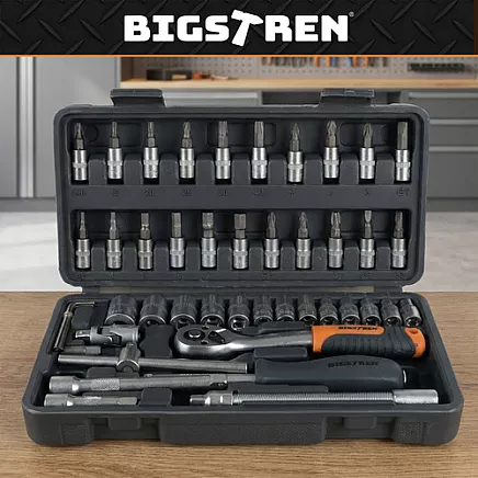 Tool set in a 46-piece case. Bigstreen 26844