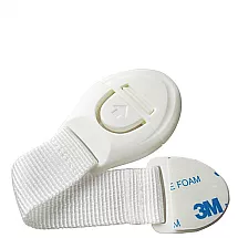 Skapja atvilktnes slēdzenes drošības fiksators