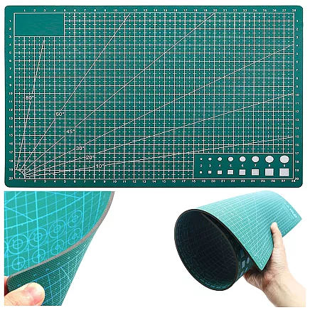 Double-sided cutting mat A4