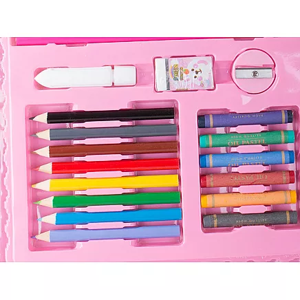 Artists set for painting in the case 68 pcs