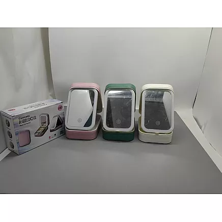 SMALL MAKEUP BAG WITH MIRROR (40)