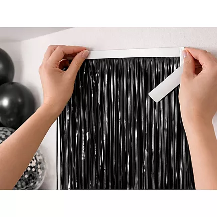 Decorative curtain – black self-adhesive plastic curtain for birthdays and weddings