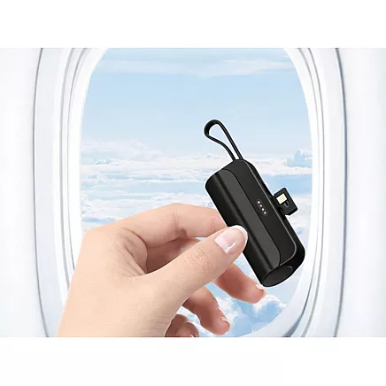 5000 mah powerbank with lightning and usb-c cables – compact travel powerbank