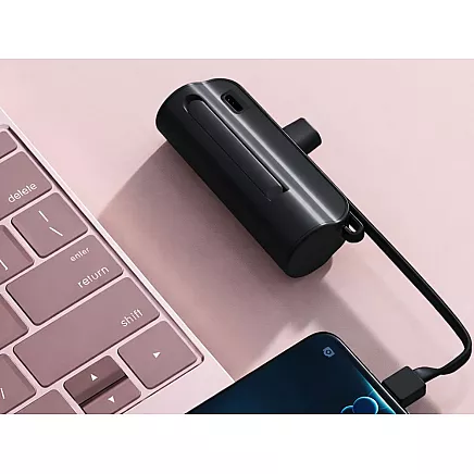 5000 mah powerbank with lightning and usb-c cables – compact travel powerbank