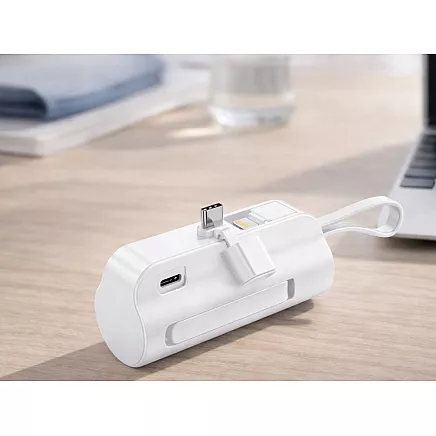 5000 mah powerbank with lightning and usb-c cables – compact travel powerbank