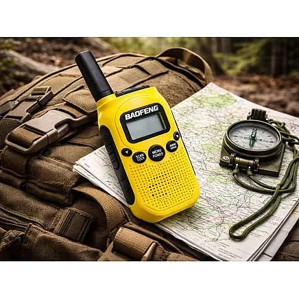 Комплект из 2 радиостанций baofeng bf-t6 с большим радиусом действия до 2 км и фонариком 1500 мач