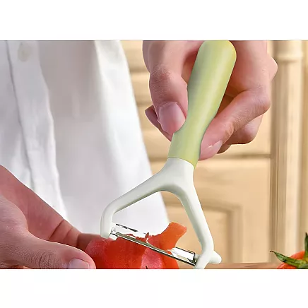 Vegetable and Fruit Peeler – Double-Blade Ergonomic Peeler and Scraper